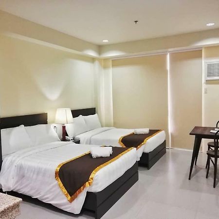 2205 Suites Lucena Luaran gambar